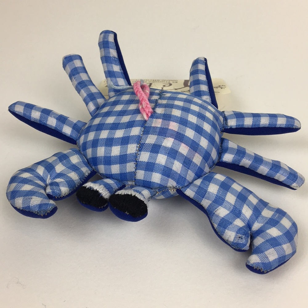 One handmade crab 🦀 keychain ornament
